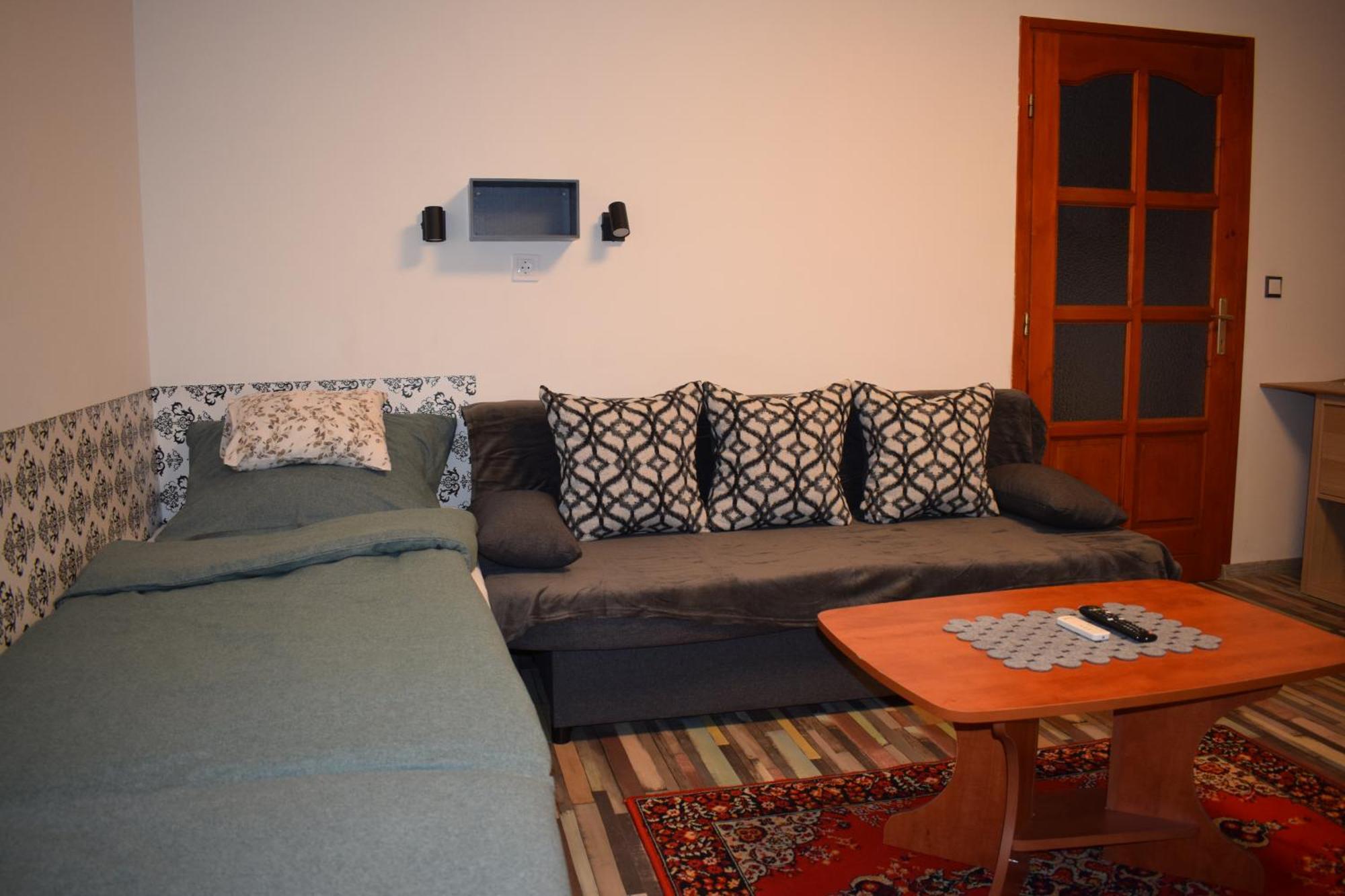 Spacious House In The Outskirts Of * Budapest